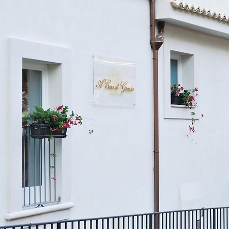 A Casa Di Grazia Bed & Breakfast Ragusa Bagian luar foto