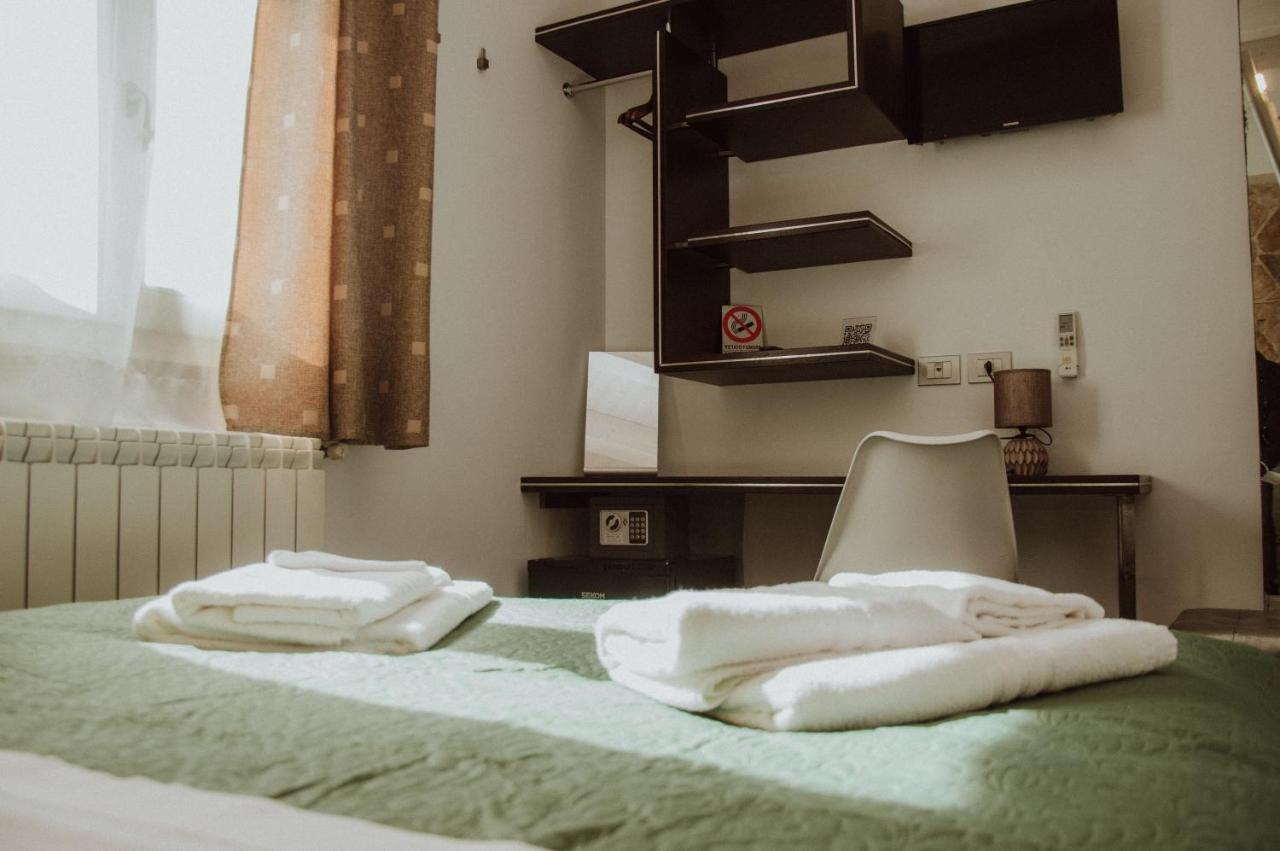 A Casa Di Grazia Bed & Breakfast Ragusa Bagian luar foto