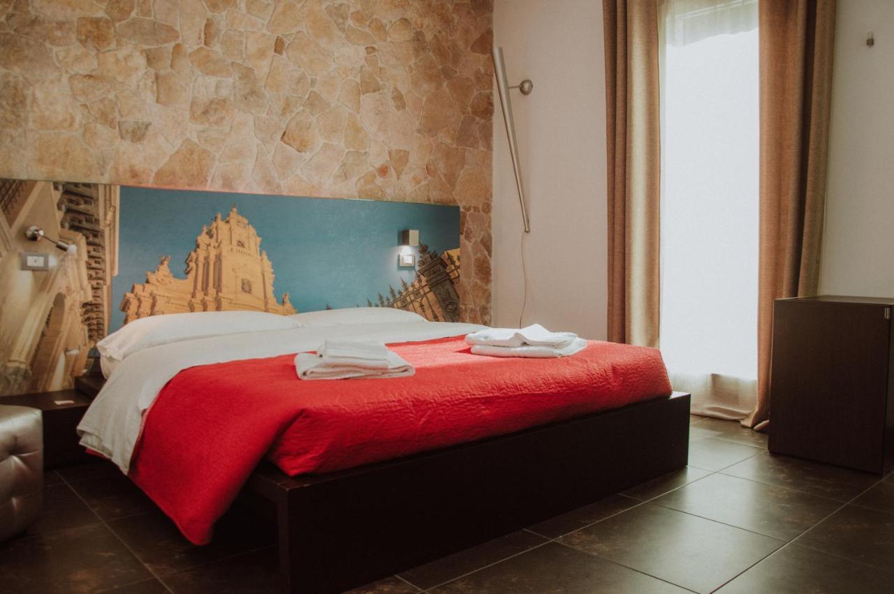 A Casa Di Grazia Bed & Breakfast Ragusa Bagian luar foto