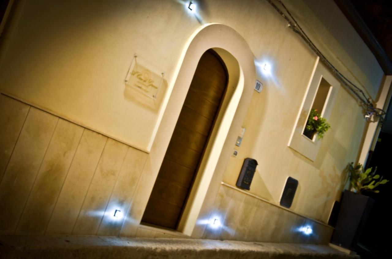 A Casa Di Grazia Bed & Breakfast Ragusa Bagian luar foto