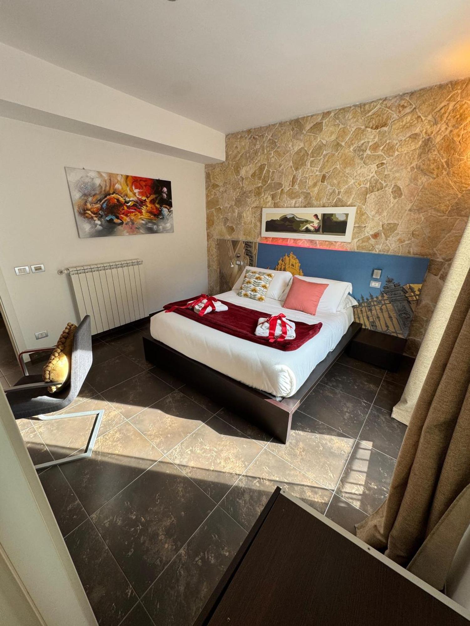 A Casa Di Grazia Bed & Breakfast Ragusa Bagian luar foto